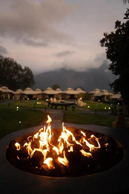 Toteme Glamping And Hot Spring Kintamani Hotel Exterior foto